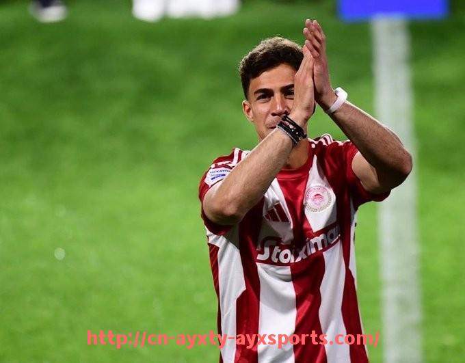 爱游戏体育-2025世俱杯观赛攻略:交通、住宿与看球体验全指南