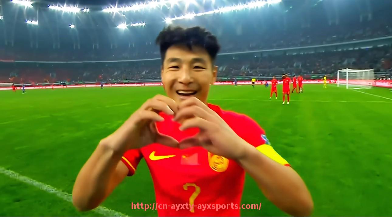 爱游戏体育-意甲球队VS英超球队:意甲与英超的球队对抗与竞争